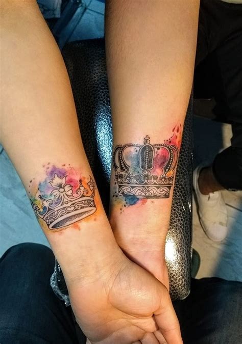 amor coronas significado tatuajes para parejas|Tatuajes de coronas en pareja